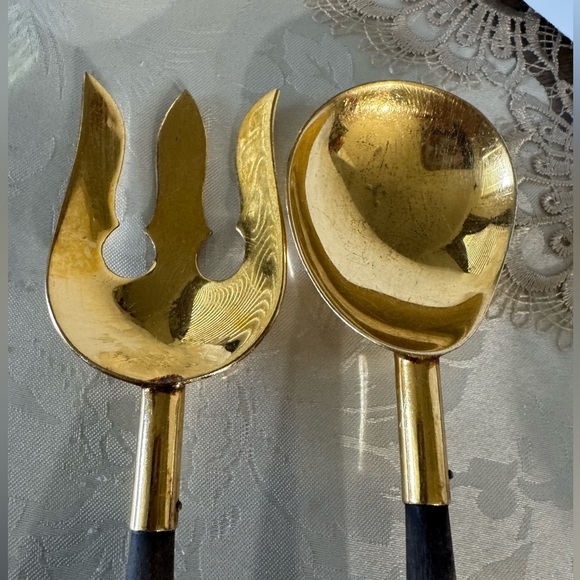 Vintage Gold tone and Brown wooden handle Salad Serving Set - Picture 2 of 8